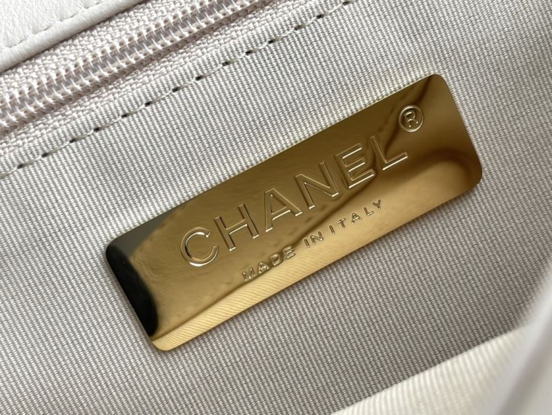 Chanel 19 Bags